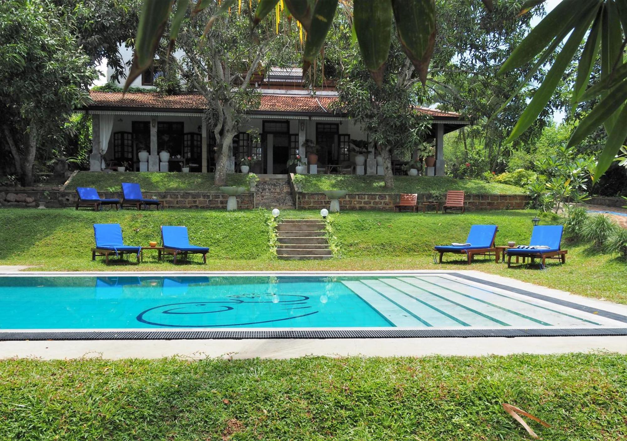 Villa Lyvie Ayurvedic Hotel แทนกาลเล ภายนอก รูปภาพ