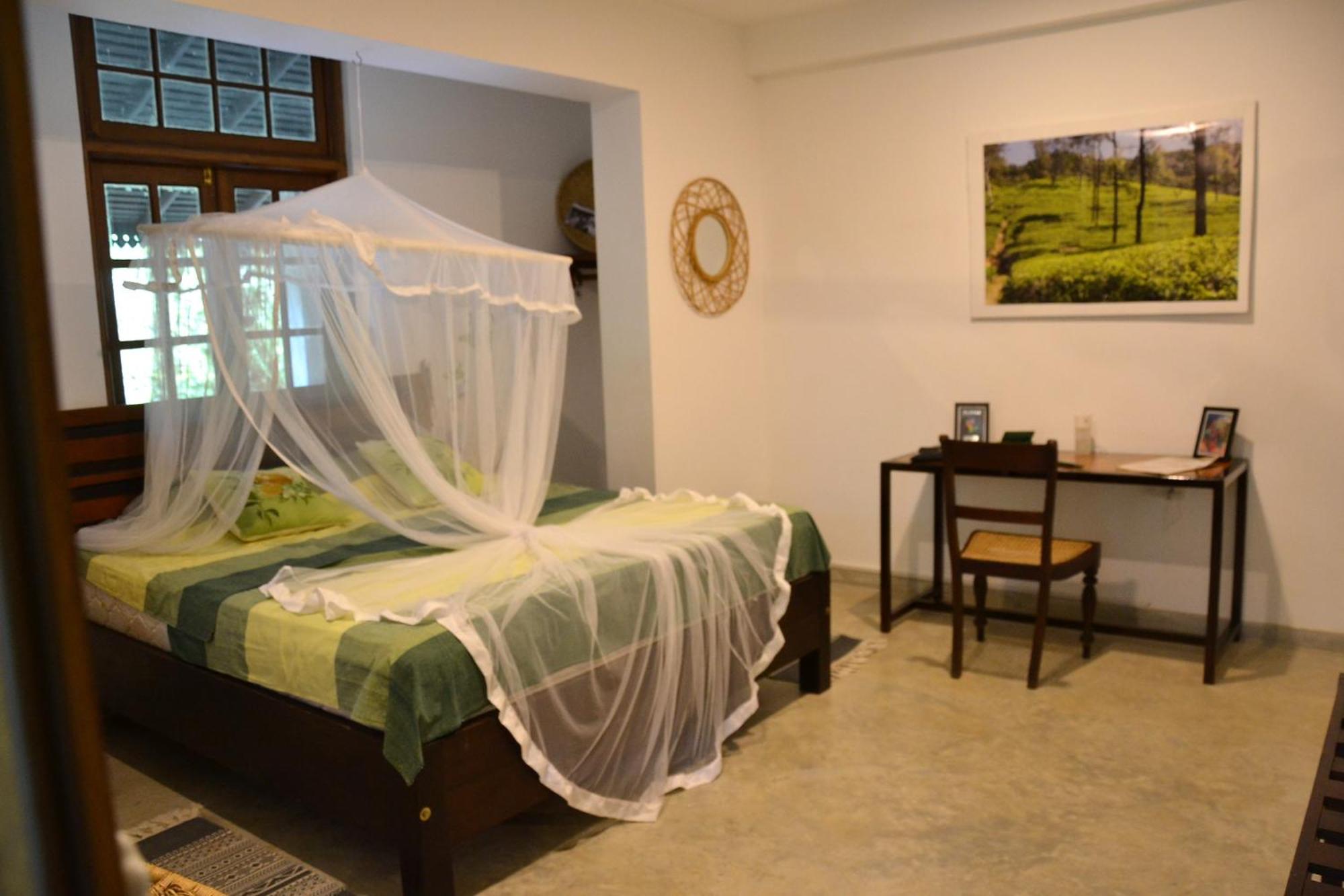 Villa Lyvie Ayurvedic Hotel แทนกาลเล ภายนอก รูปภาพ
