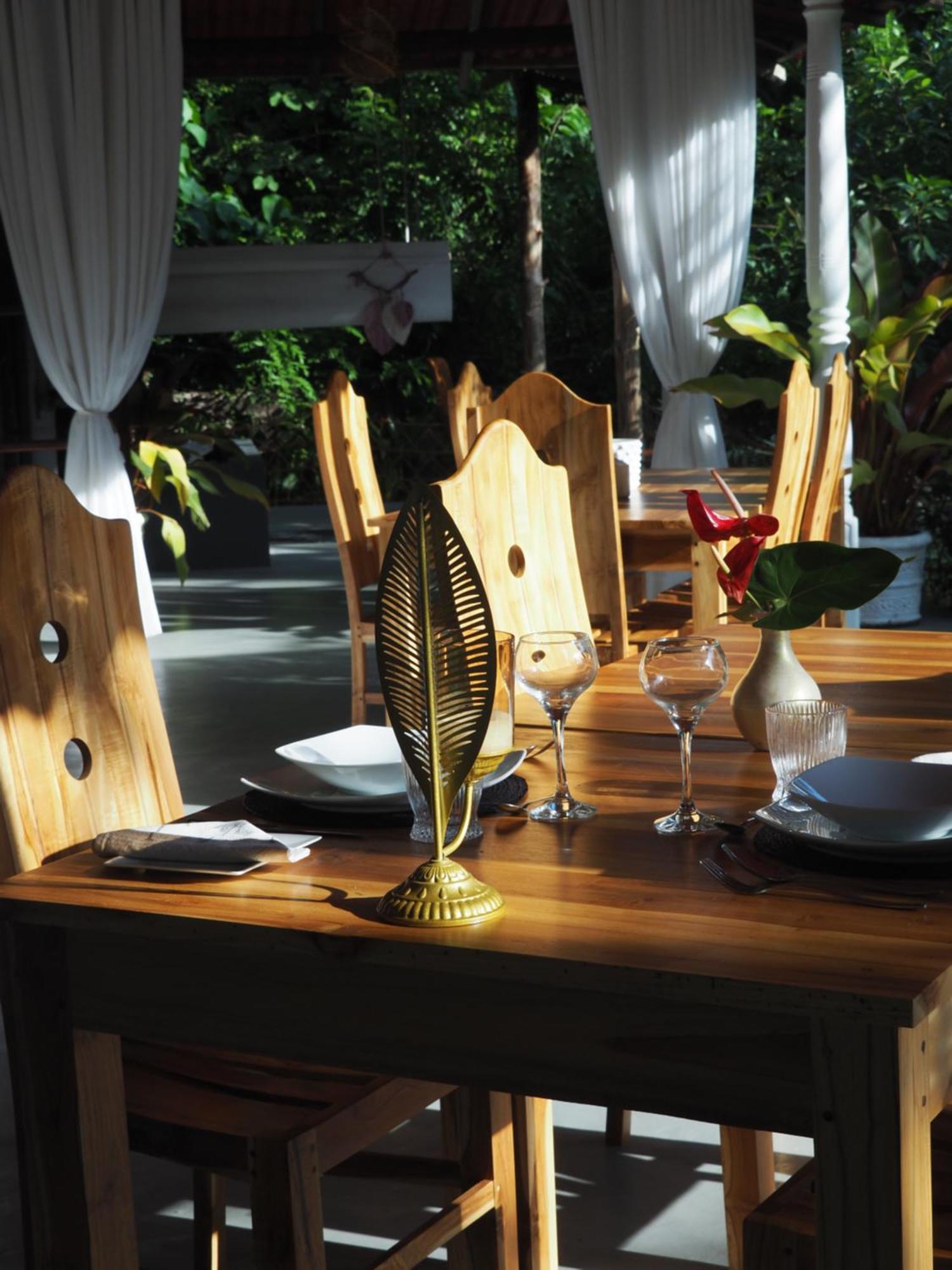 Villa Lyvie Ayurvedic Hotel แทนกาลเล ภายนอก รูปภาพ